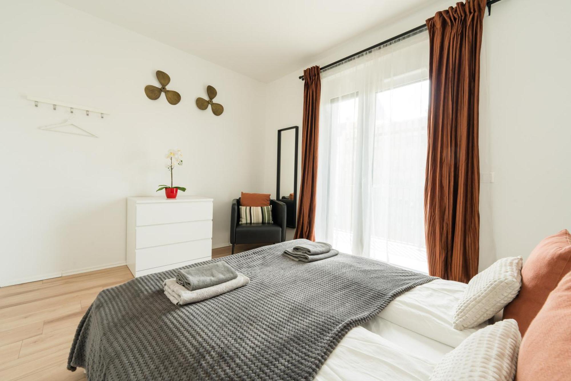 Brand New Modern Apartment-2 Rooms-Balcony-Garage Budapest Eksteriør billede